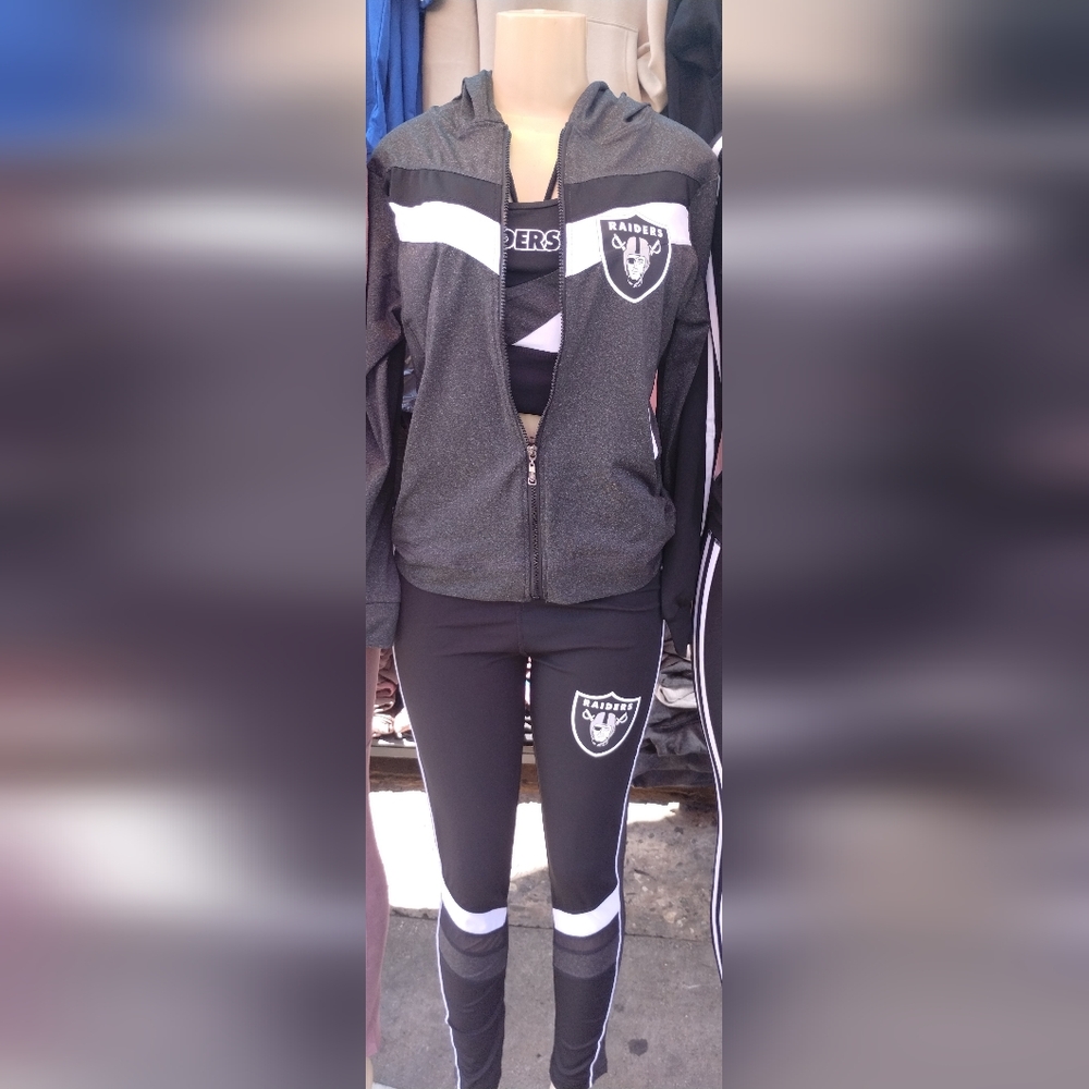 3 piece Raiders jogging suit
